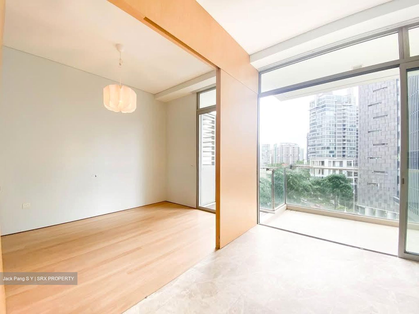 The Laurels (D9), Condominium #586145261